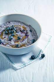 Granola, or Blueberry Porridge With Honey and Whisky