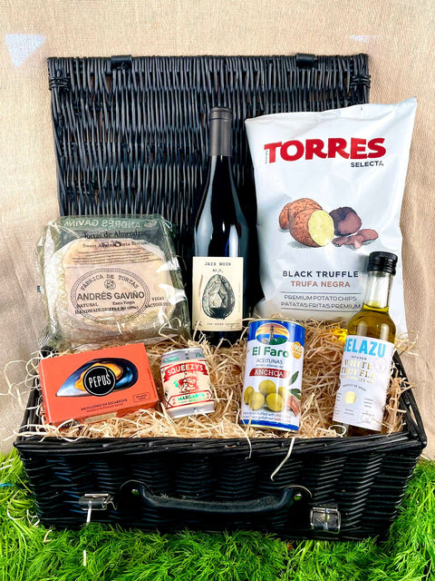 Connoisseur Hamper